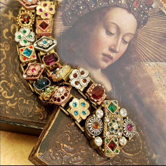 Shelly Cooper of Sweet Romance Jewelry, vintage inspired, double slide bracelet. - Picture 5 of 7